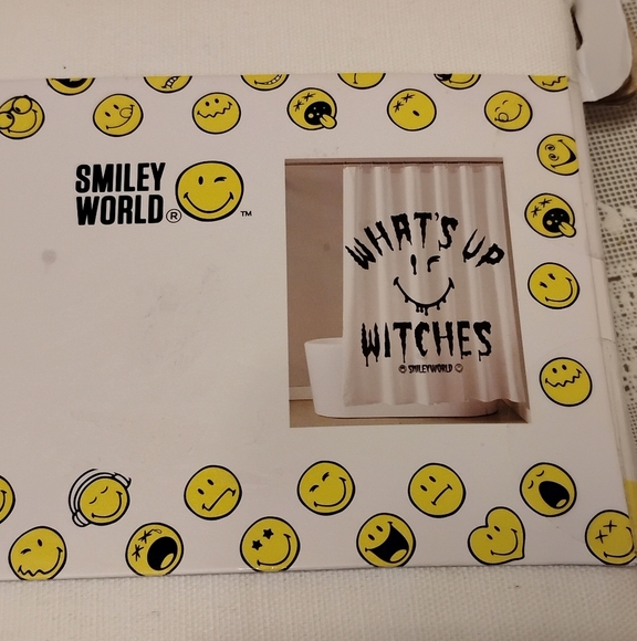 🆕 What's Up Witches Shower Curtain by Smiley World, NIP - Picture 4 of 6